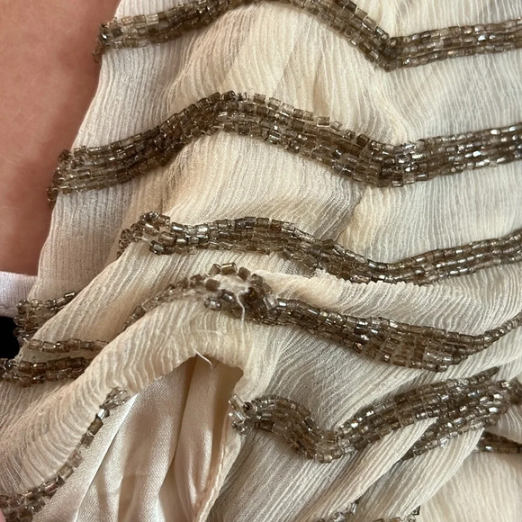 Alice+Olivia Silk Beaded Gold And White Low Back Sleeveless Mini Dress PP - Picture 6 of 6